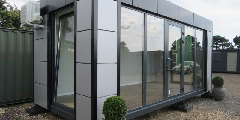 20ft x 10ft MODERN-LOOKING SITE OFFICE / MARKETING SUITE / SHOWROOM / SALES OFFICE