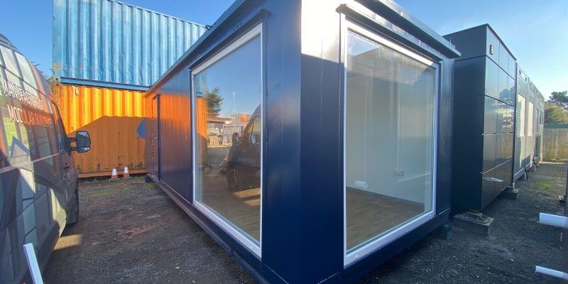 24ft x 10ft MARKETING SUITE / SHOWROOM / SALES OFFICE – GOOD CONDITION